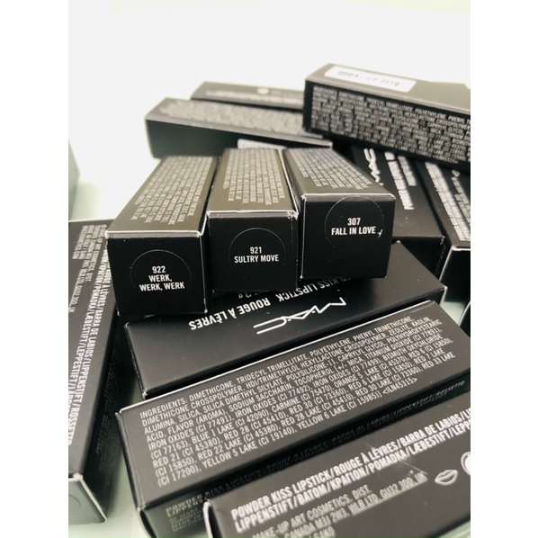 Son MAC 921 Sultry Move - Powder Kiss Lipstick