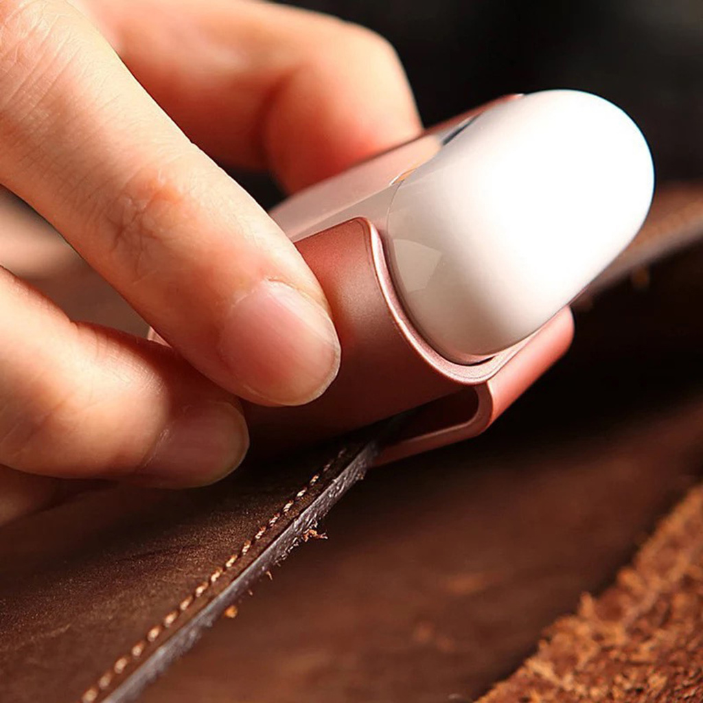 Hộp Đựng Bảo Vệ Tai Nghe Airpods 1 / 2 Chuyên Dụng