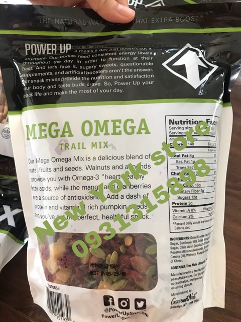 Hạt sấy khô tổng hợp Power Up Trail Mix Mega Omega 737g, date 2022