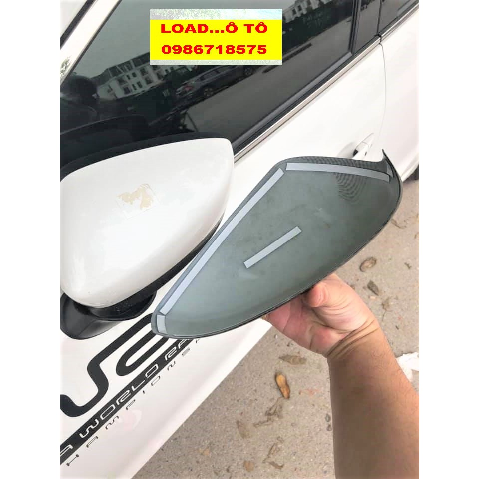Ốp Gương Chiếu Hậu Xe Mazda 3 2023-2020 Vân Carbon Cao Cấp Nhất Thị Trường
