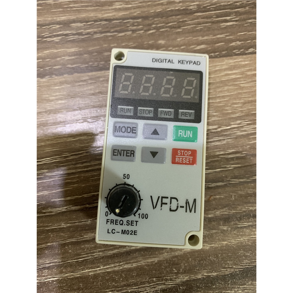 Bảng điều khiển biến tần HB VFD-M LC-M02E LC-MO2E LC-M2E phổ thông