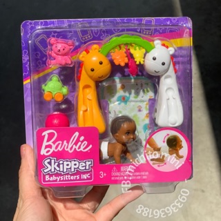 Mô hình đồ chơi mini cho búp bê tập lẫy em bé fisher frice barbie kèm búp bê