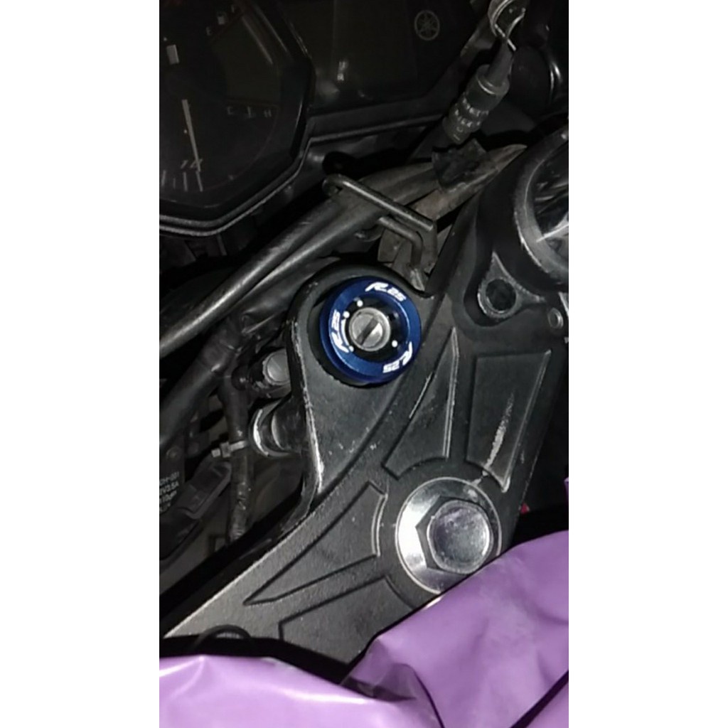 Miếng dán công tắc khởi động cho xe máy REALZION cho YZF R1 / R3 / R15 / V2 / V3 / R25 / R125