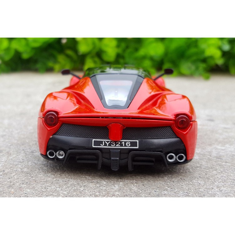 Mô hình xe Ferrari Laferrari 1:32 DH