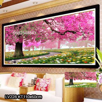 Tranh đính đá cây tím KT:100x60cm. Tranh gắn đá chưa làm.