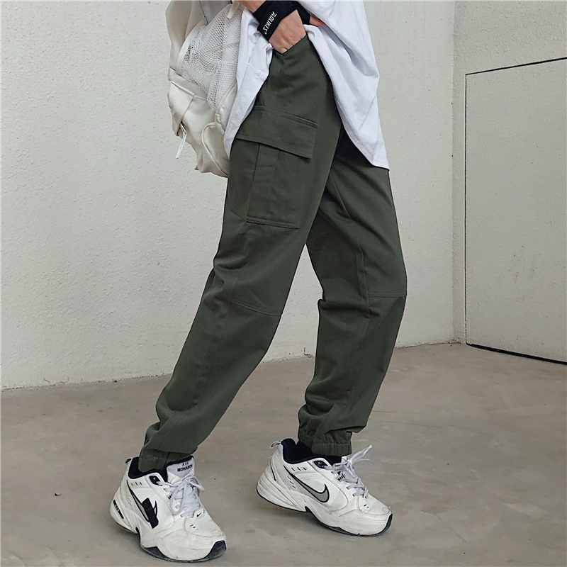 Quần lưng cao form rộng kiểu dáng hợp thời trang