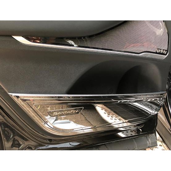 Ốp tapli· Santafe 2019,-2020, ốp trang trí tapli cửa dành cho xe Santafe đời 2019 2020 tặng kèm 1 cuộn băng dính 3M