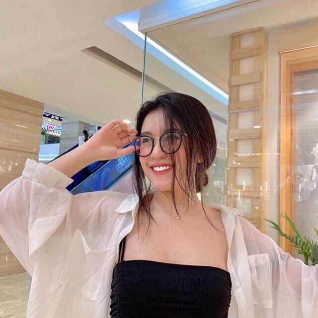 KÍNH thời trang 🌸𝑭𝑹𝑬𝑬𝑺𝑯𝑰𝑷🌸 KÍNH MẮT oval HAI MÀU đen/trong SIÊU HOT hàng chuẩn đẹp LOU.STORE | BigBuy360 - bigbuy360.vn