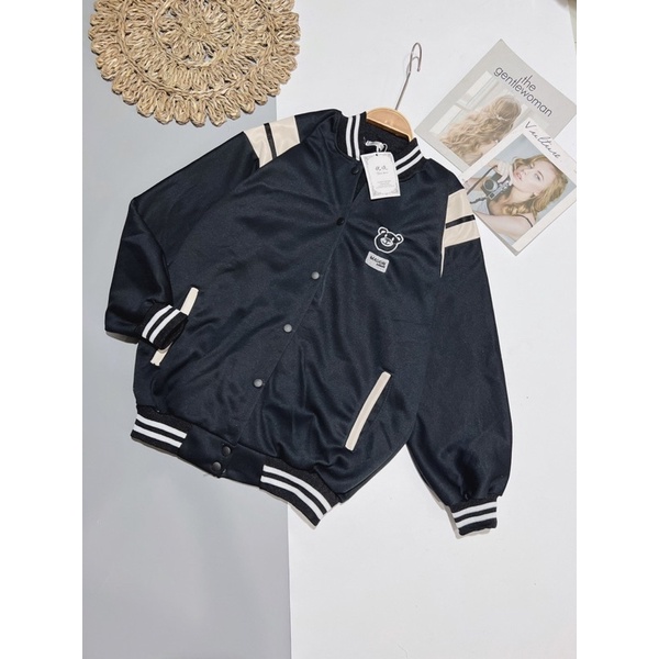 Áo bomber phối vai logo gấu TH6