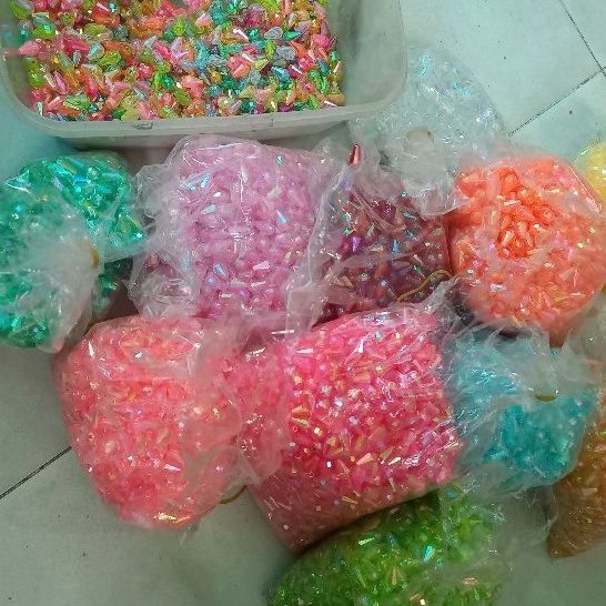 10/25/50gam hạt nhựa giọt nước ánh cừ 8×12mm nhiều màu