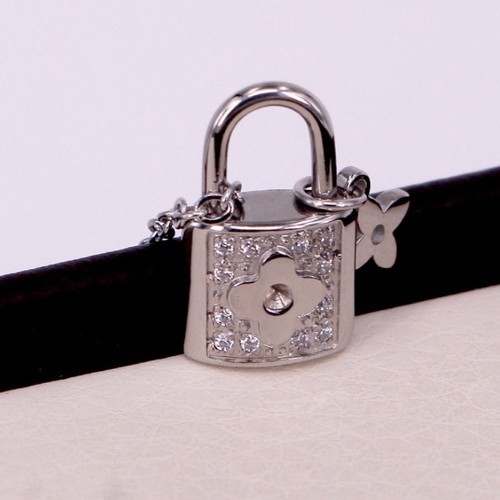 Dây Chuyền Ổ Khóa Titan Ko Đen TT 3238