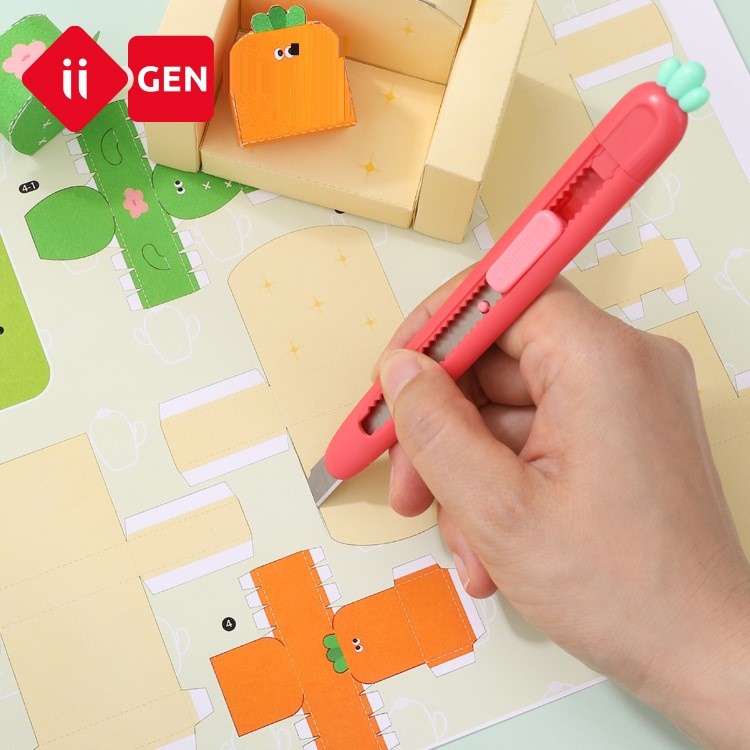 Dao Rọc Giấy IIGEN Hình Dâu Tây, Cà Rốt, Hoạt Hình Dễ Thương