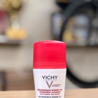 Năn nách về khách nhé, hàng về tớ báo trả hàng là có hàng khách nhé, mua luôn và ngay đi ạ, hàng về tớ báo trả hàng là ạ
