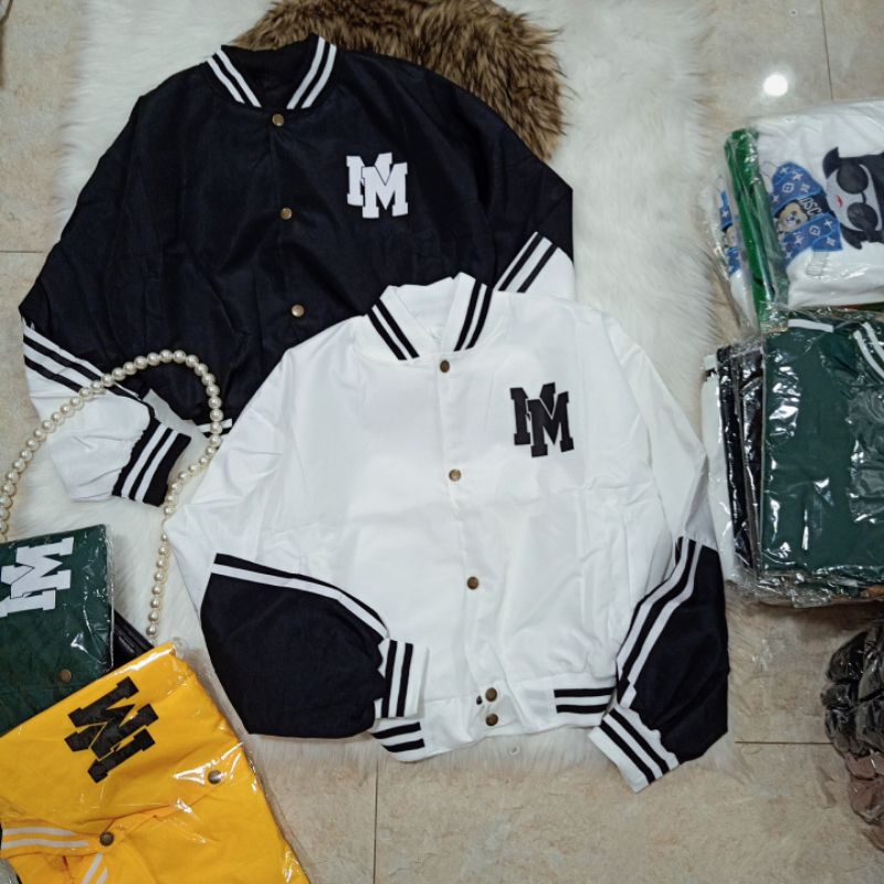 Áo khoác gió croptop cá tính ( hình thật )