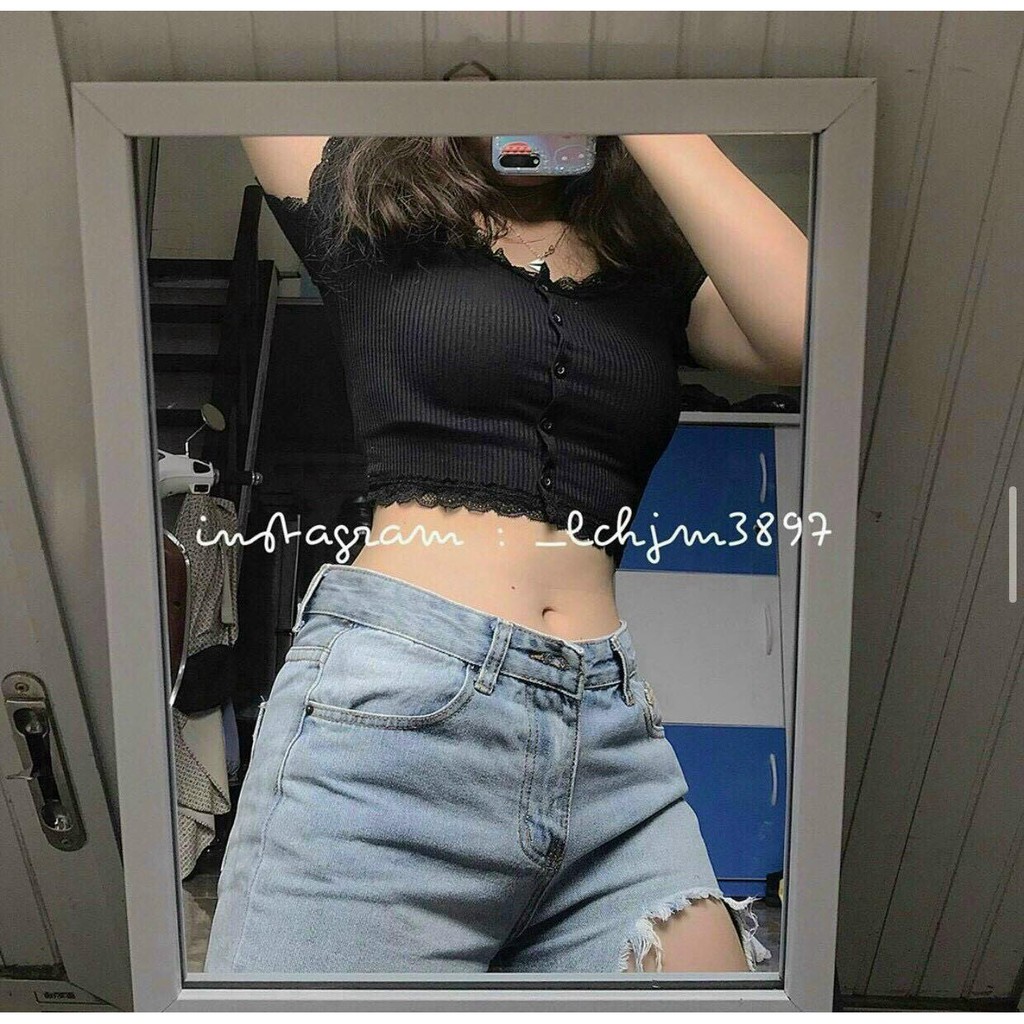 Áo croptop cổ vuông, viền ren form ôm cực đẹp🌸🍓🌸vải mỏng sang chảnh, mặc sáng da