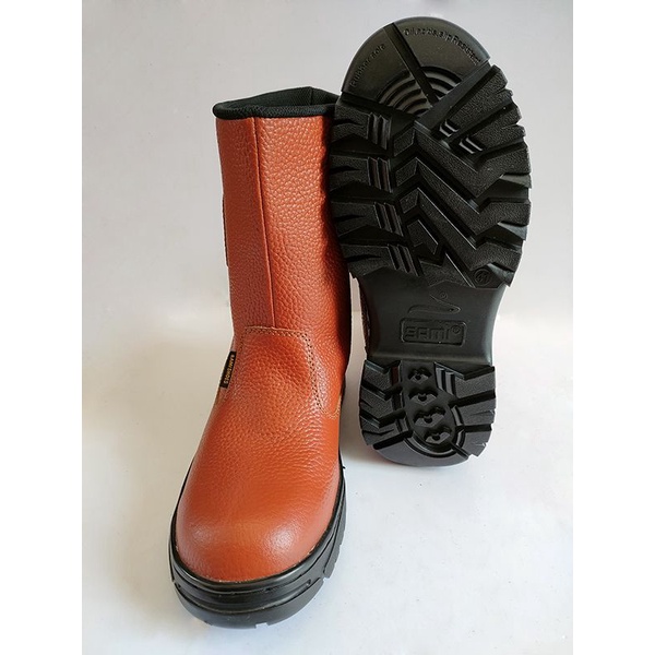 Ủng bảo hộ Sami