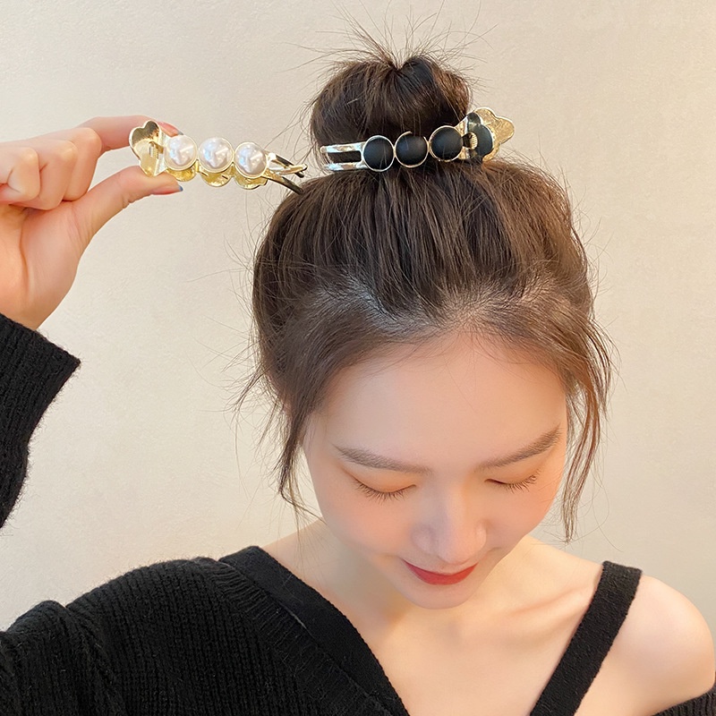 Kẹp Tóc Hình Cá Mập Đính Ngọc Trai Giả Bằng Kim Loại Thời Trang Thu Đông 2022 Cho Nữ