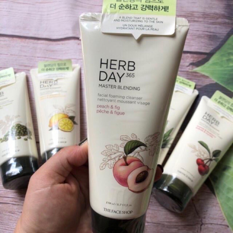 Sữa Rửa Mặt Herb Day 365 Cleansing Foam TheFaceShop