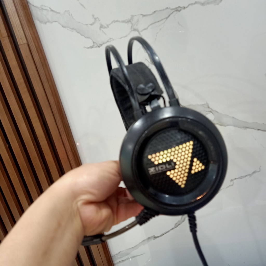 Tai nghe chuyên game XIBERIA V16 usb Âm thanh 7.1  thanh lý giá rẻ