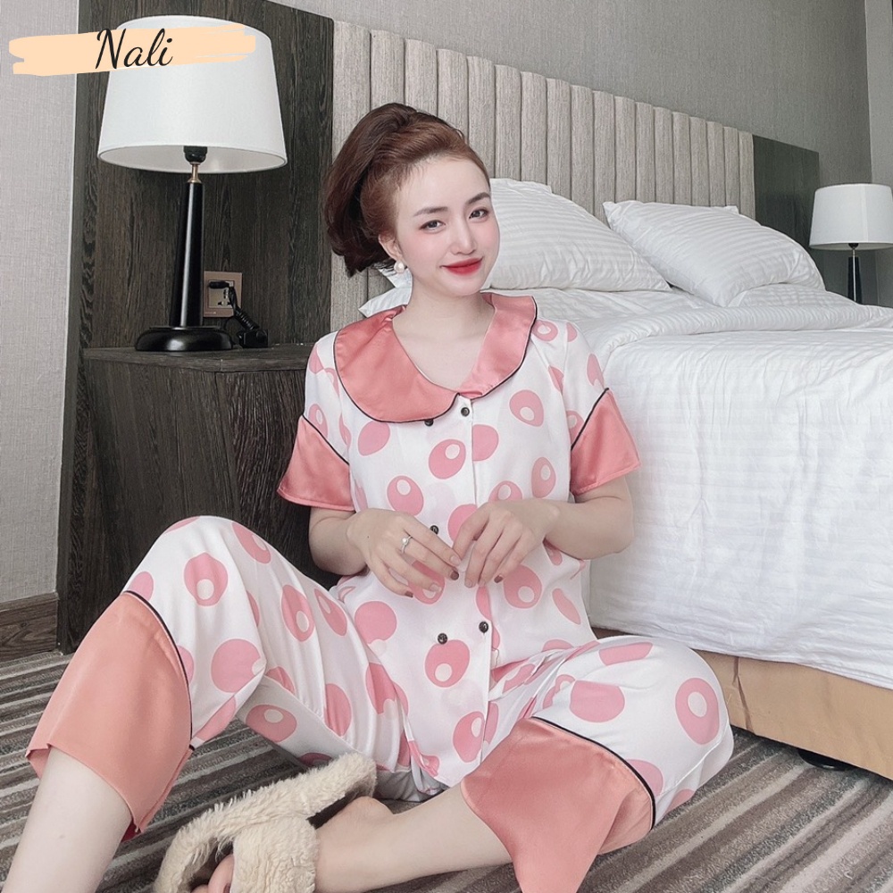 Bộ pijama cộc tay quần dài chất liệu lụa mango, bộ đồ ngủ nữ pyjama họa tiết xanh bơ DC23