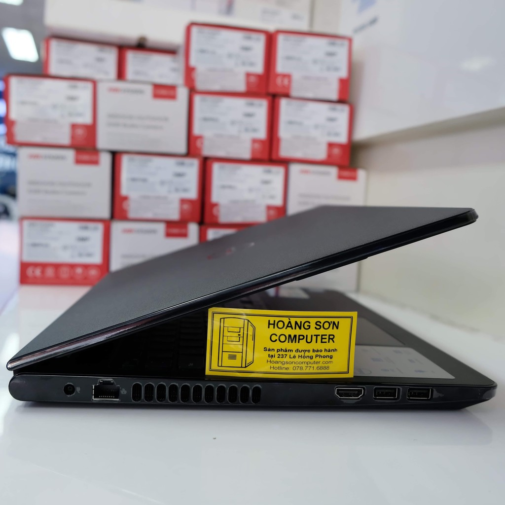 Laptop Dell Ins N3567U (i3-7020U/4G/1TB/15.6''/DVDRW/Dos) - Hàng chính hãng