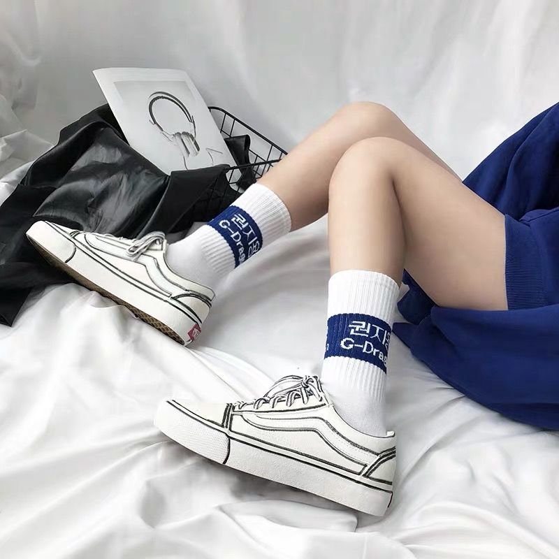 Vớ thể thao kẻ sọc xanh dương thời trang cho nam và nữ