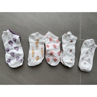 VỚ NỮ HOA MÀU NỀN TRẮNG SET 5 ĐÔI
