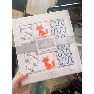 Set hộp 3 khăn choàng/quấn/tắm muslin hudson cho bé sơ sinh