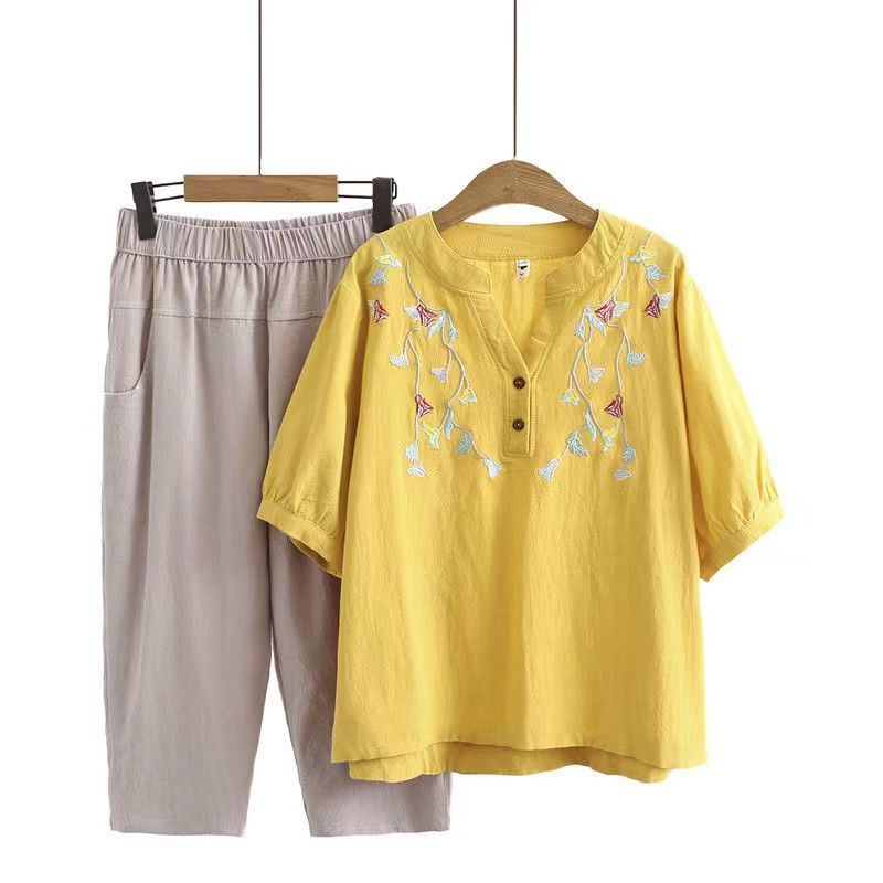 Áo Thun Cotton Lanh Tay Ngắn Cổ Chữ V Thêu Họa Tiết Thời Trang Mùa Hè 2022 Cho Nữ Trung Niên