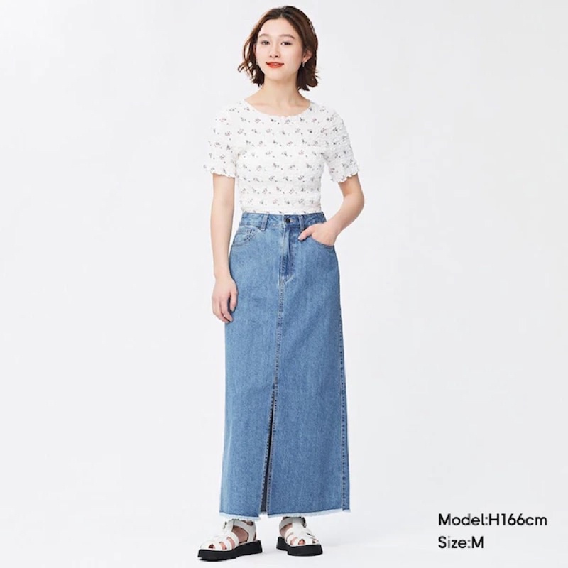 Áo thun nhún ngắn tay nữ hoa nhí xinh xắn của GU - Nhật