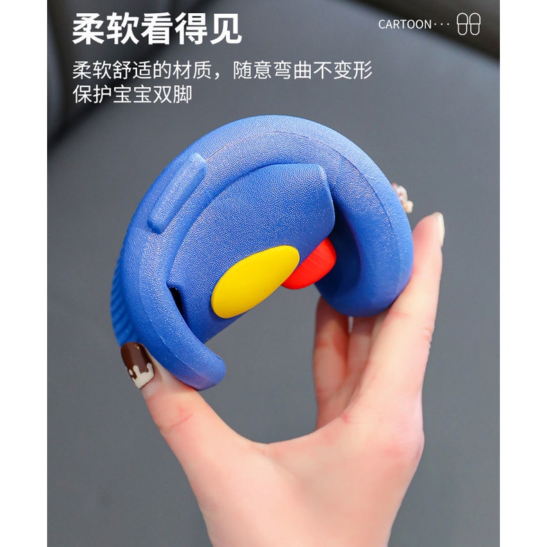 Dép Sandal Đế Mềm Chống Trượt Chống Mài Mòn Họa Tiết Ultraman Dễ Thương Cho Bé