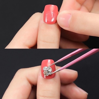 Miếng dán móng tay giả