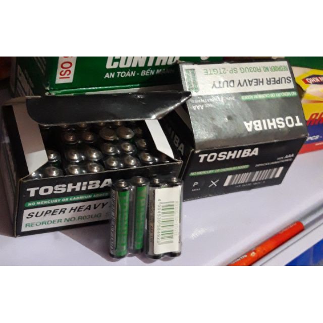 20 viên pin đũa, nhí, AAA Toshiba