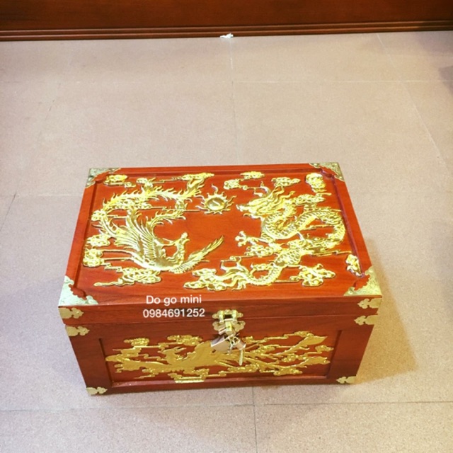 Tráp gỗ hương