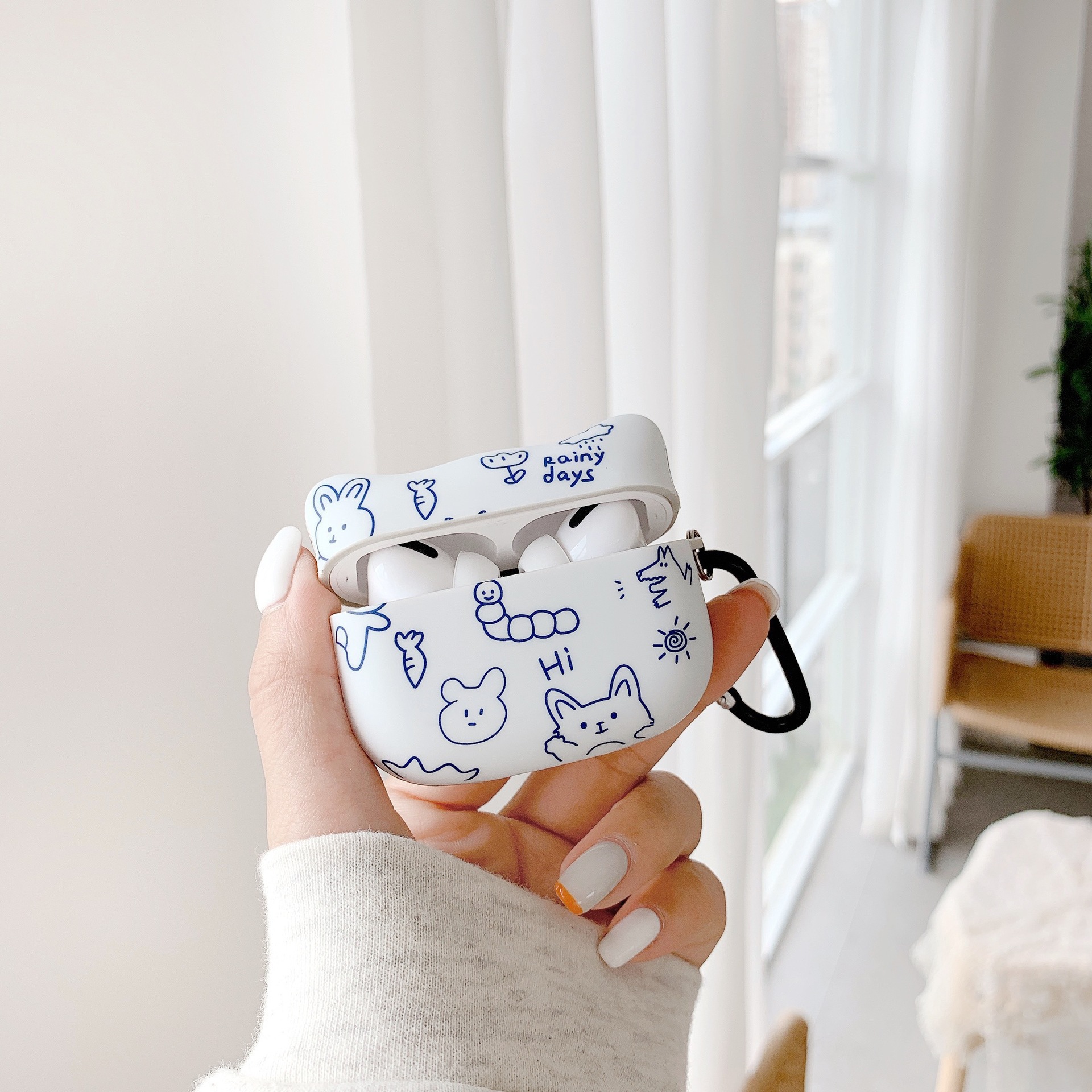 Ốp Bảo Vệ Hộp Đựng Tai Nghe Airpods 1 / 2 Hình Mèo Con Xinh Xắn | BigBuy360 - bigbuy360.vn