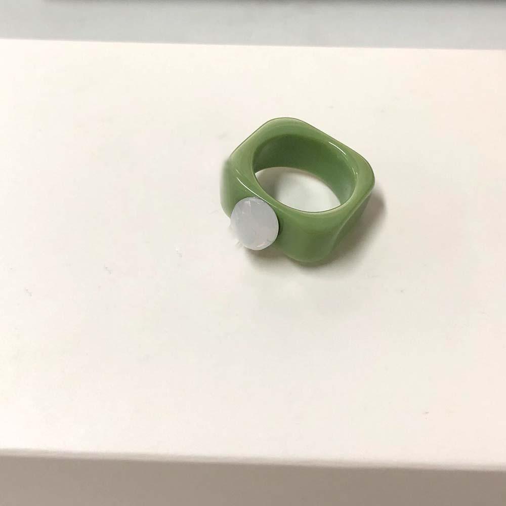 Nhẫn Acrylic MOCHO Hình Oval Màu Tương Phản Ngọt Ngào Dễ Thương Thời Trang Cho Nữ