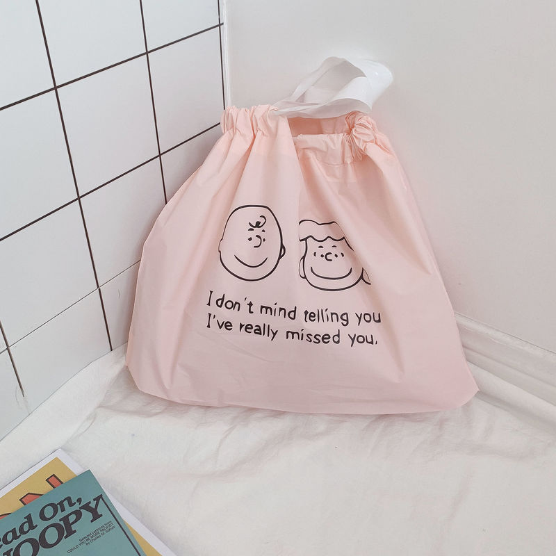 Túi đựng đồ dùng phối dây rút kích thước 39x30cm in họa tiết hoạt hình Snoopy đáng yêu có thể tái sử dụng tiệ | BigBuy360 - bigbuy360.vn