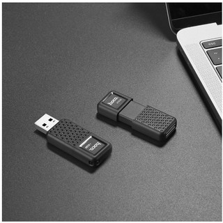 Usb flash drive 2.0 chính hãng hoco 8gb - case19