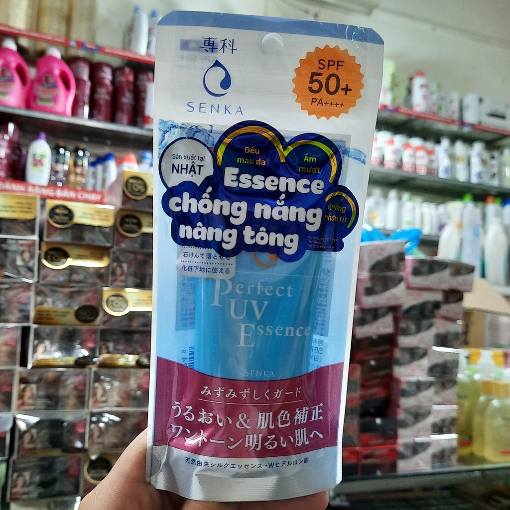 Essence Chống Nắng Senka Nâng Tông Ẩm Mượt Da 50g