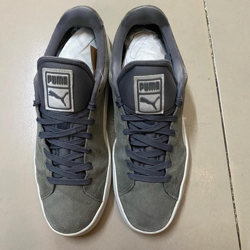 Giày chính hãng đã qua sử dụng