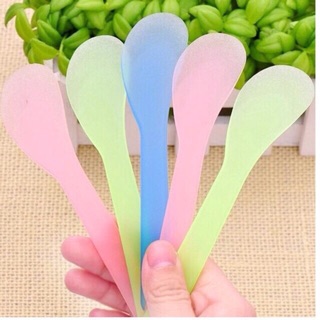 10 Thìa đắp mặt nạ hàng xịn