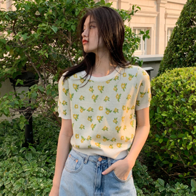 Áo thun SUXI ngắn tay họa tiết hoa thời trang cho nữ