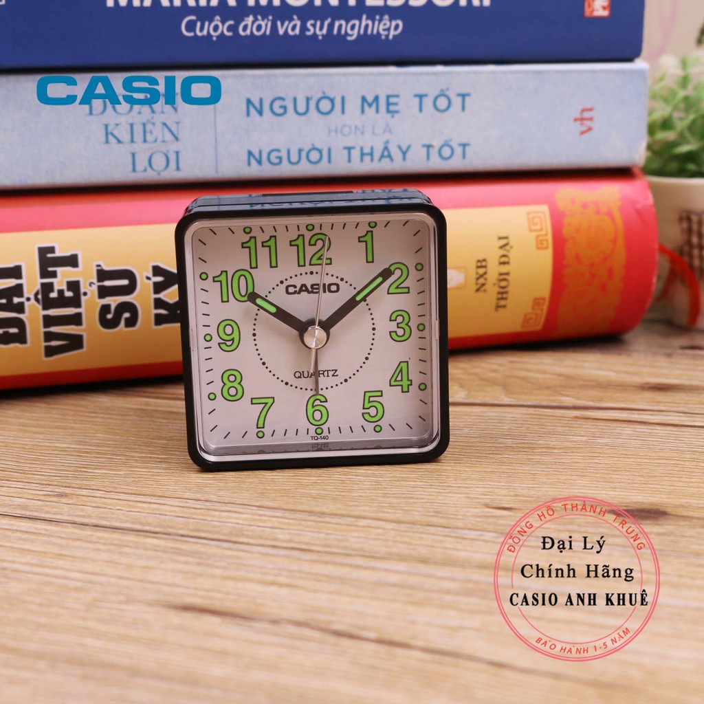 Đồng hồ để bàn - du lịch Casio TQ-140-1BDF có báo thức, dạ quang ( 5.7 x 5.7 cm)