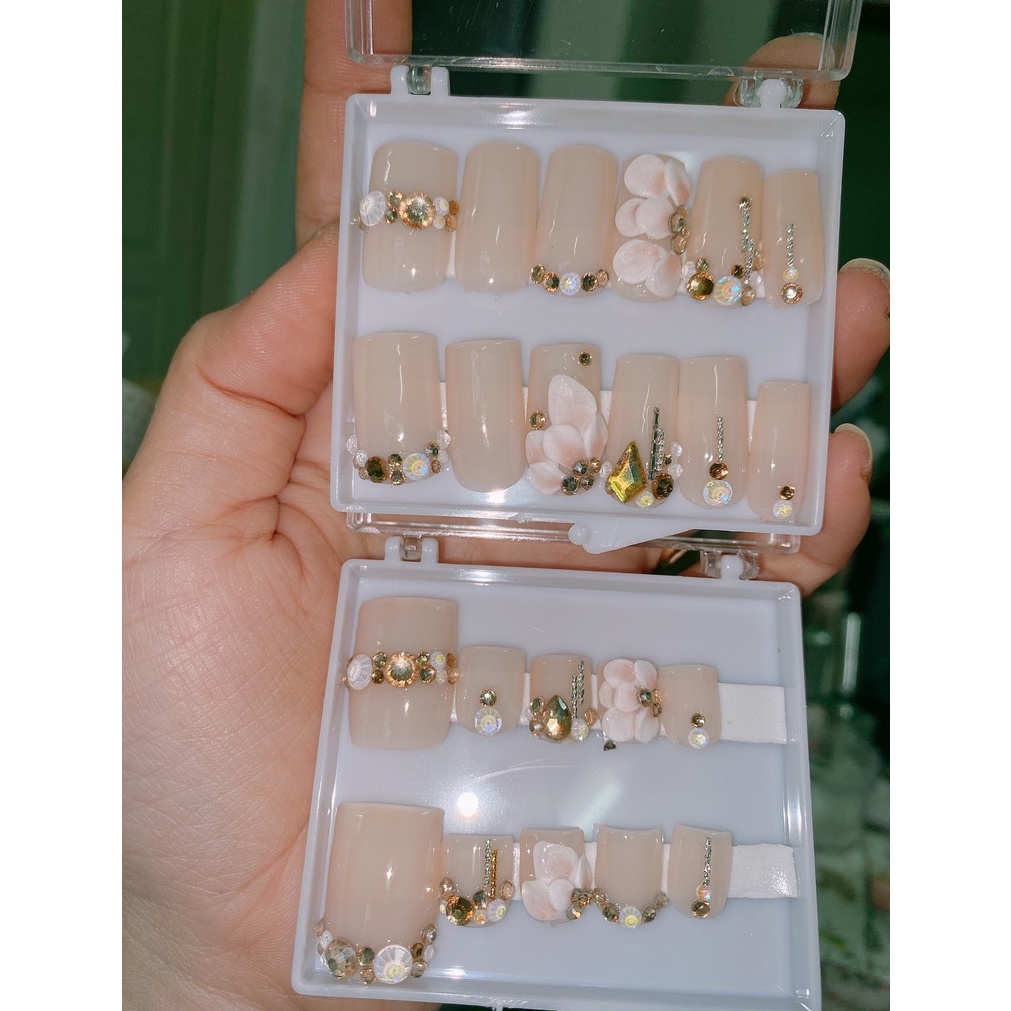 B22 Nailbox Bộ 24 móng tay giả thiết kế kèm keo dũa