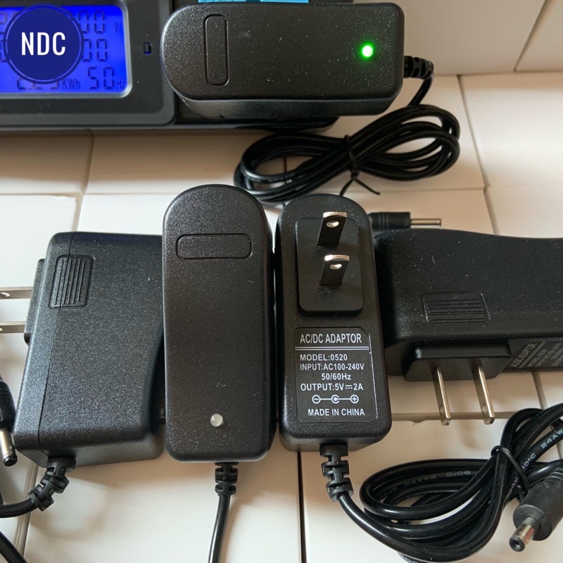 Cục Sạc Cho Đèn Pin 5V-2A 3.5mm, 5.5mm  Có Đèn Báo Trạng Thái