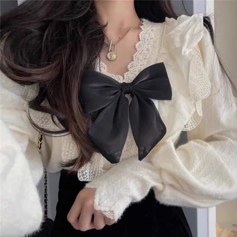 SET CHÂN VÁY TENNIS KÈM ÁO DÀI TAY REN TRẮNG PHỐI NƠ ULZZANG