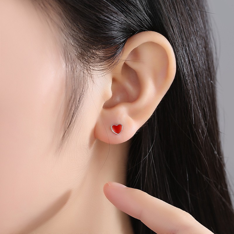 Hoa tai tim đỏ bạc 925