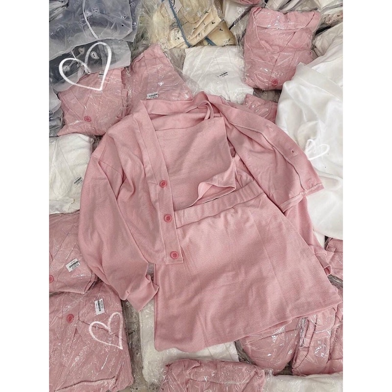 Sét Váy Ôm  Kèm Áo Khoác Ngoài 3 Màu Siêu Cute Hàng Hot Trend Chất Đẹp