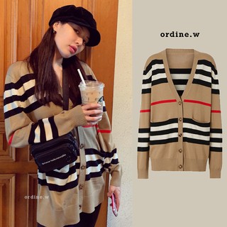 ORDER_Áo len cardigan kẻ túi ốp Hyuna