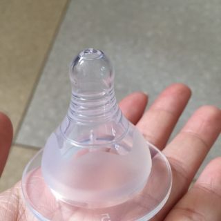 Núm ti thay thế cổ rộng/cổ hẹp